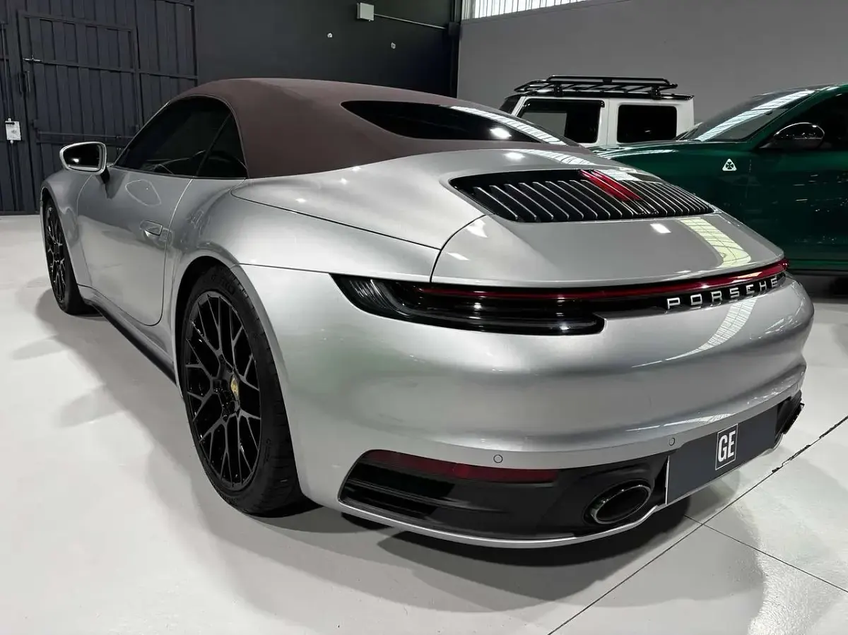 Usata Porsche 911 Carrera 4S Cabriolet 450 CV (330 kW) 2019 Argento Cabrio