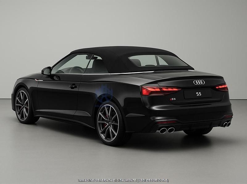Usata Audi S5 Competition 354 CV (260 kW) 2024 Nero Cabrio