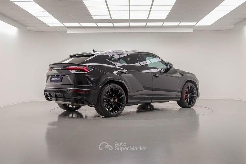 Usata Lamborghini Urus 650 CV (478 kW) 2020 Nero SUV