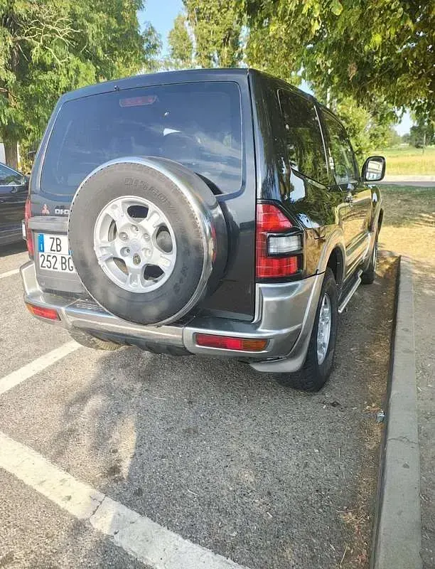 Usata Mitsubishi Pajero 160 CV (117 kW) 2000 SUV