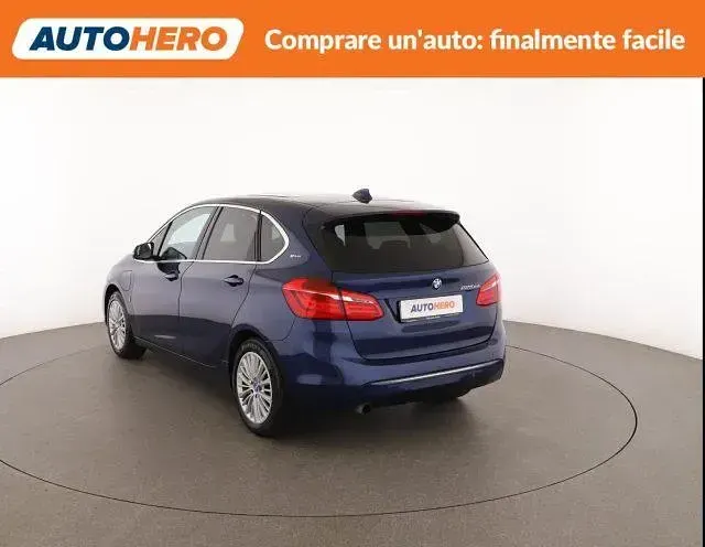 Usata BMW 225 Active Tourer iPerformance 136 CV (100 kW) 2017 Blu Monovolume