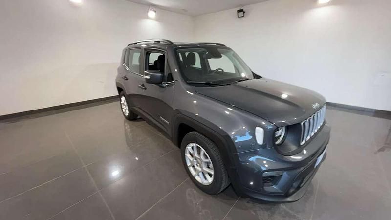 Usata Jeep Renegade Altitude 131 CV (96 kW) 2024 Grigio SUV