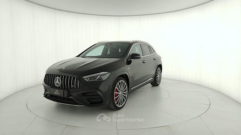 Nero Nuova 2025 Mercedes GLA35 AMG AMG SUV | 62.690 € (Buon prezzo) - Immagine 1/4