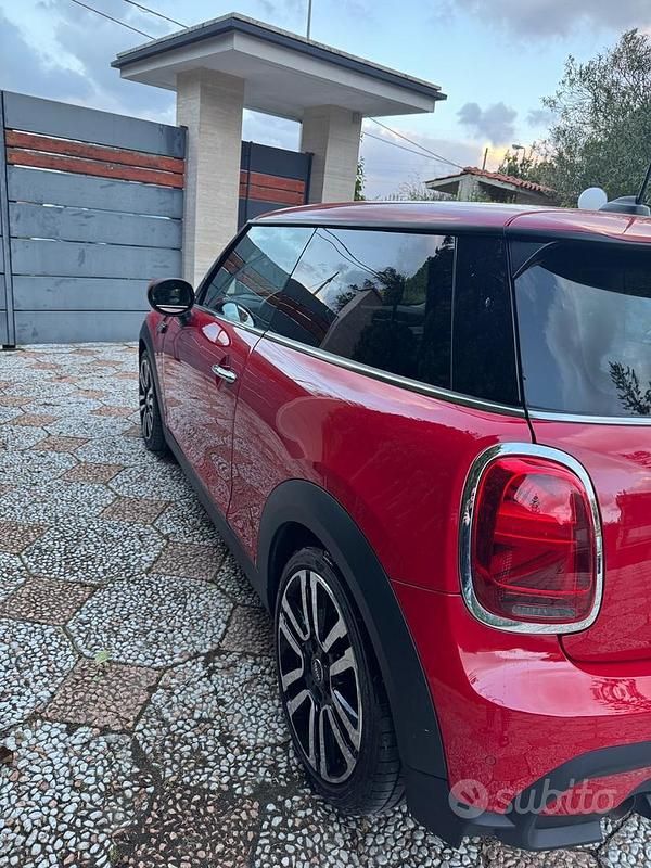 Usata Mini ONE 2022 Rosso Utilitaria