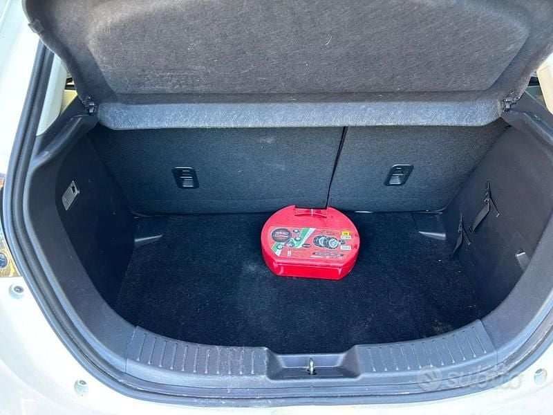 Usata Mazda 2 2017 Bianco Berlina