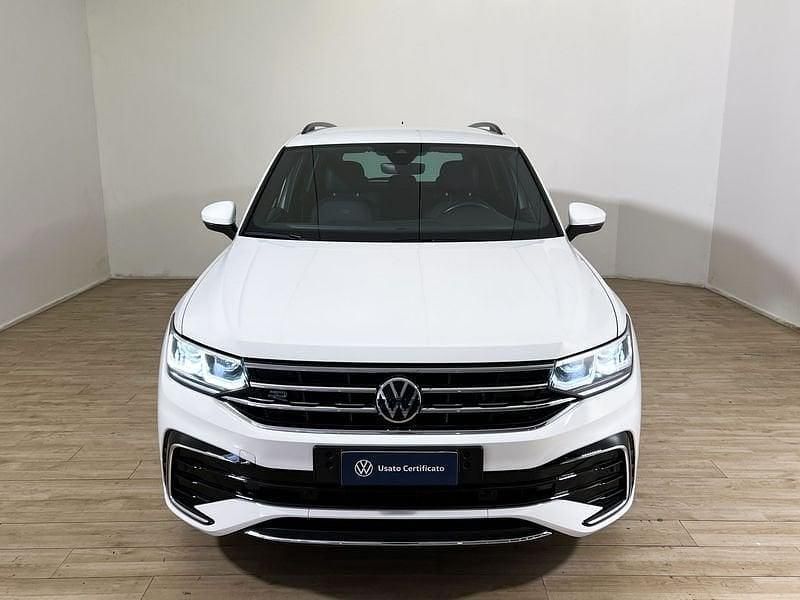 Usata VW Tiguan R-line 150 CV (110 kW) 2022 Pure white SUV