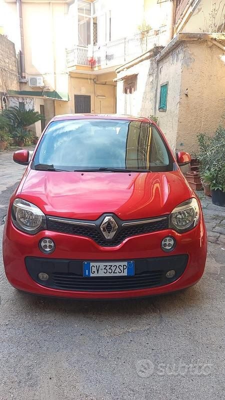 Rosso Usata 2019 Renault Twingo Due volumi | 9500 € (Buon prezzo) - Immagine 1/4