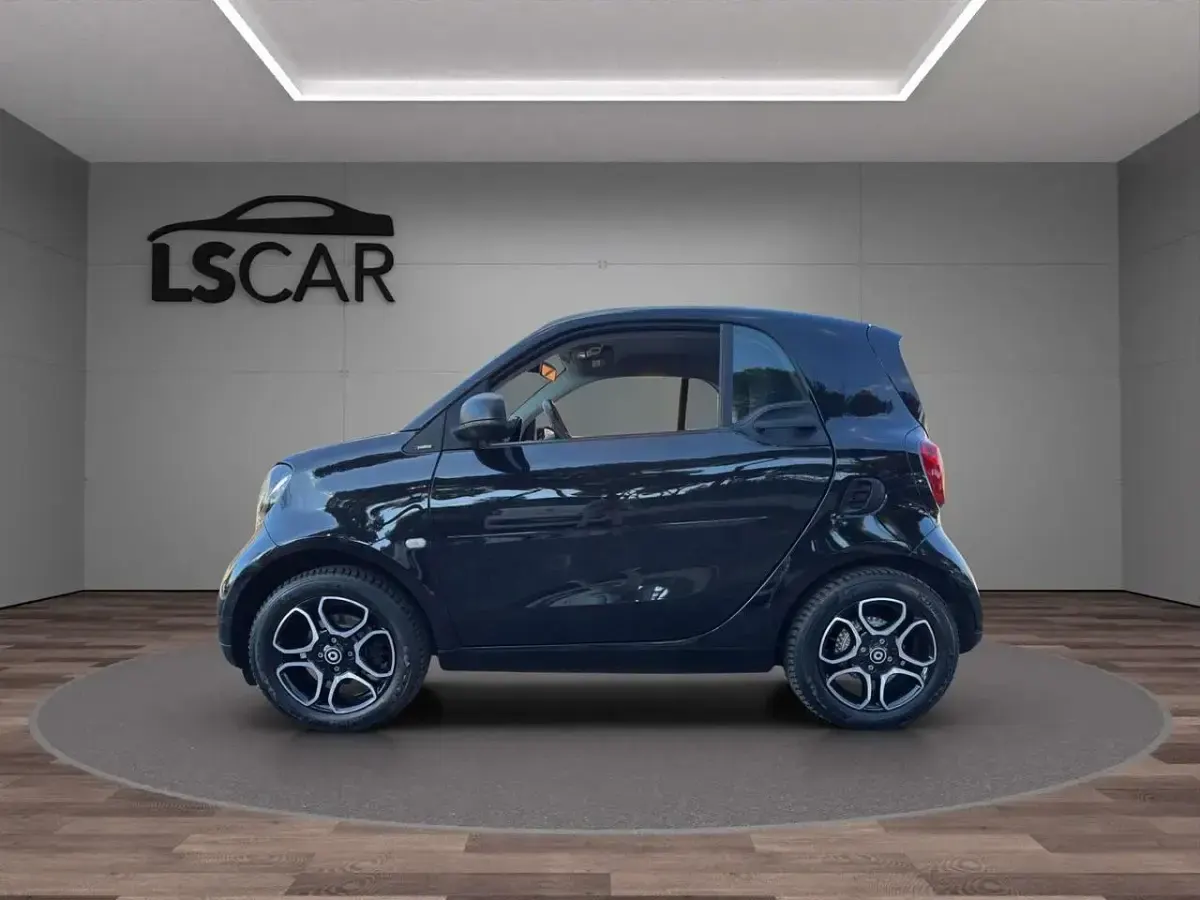 Usata Smart ForTwo Cabrio Passion 70 CV (51 kW) 2017 Viola Cabrio