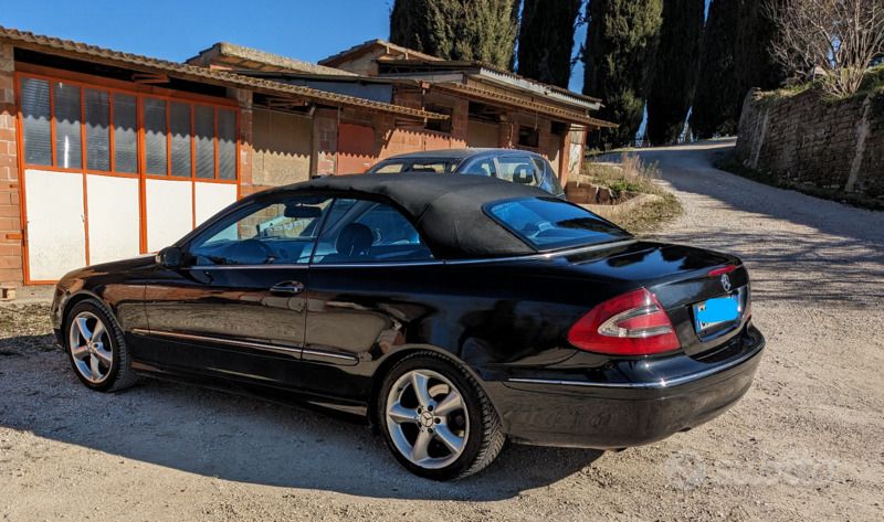 Usata Mercedes CLK200 2003 Nero Cabrio