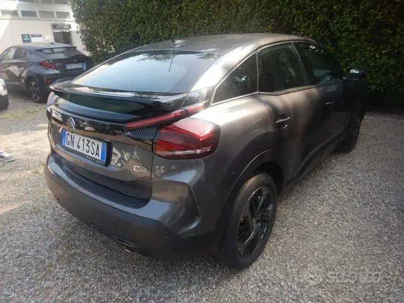 Usata Citroën C4 Feel 131 CV (96 kW) 2023 Grigio SUV