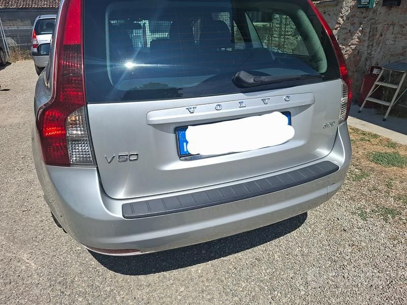 Usata Volvo V50 136 CV (100 kW) 2008 Grigio Station wagon