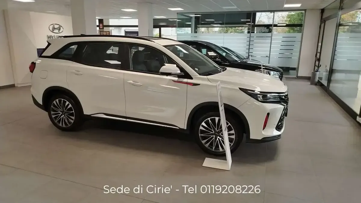 Nuova DFSK Fengon 177 CV (130 kW) 2026 Bianco SUV