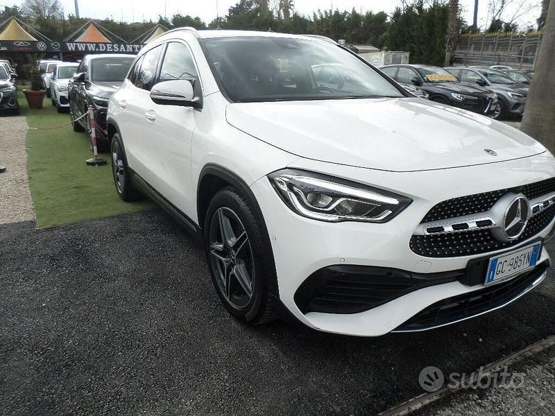 Usata Mercedes GLA200 Premium 149 CV (109 kW) 2020 Bianco SUV
