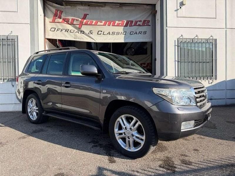 Grigio Usata 2008 Toyota Land Cruiser Executive SUV | 32.000 € (Buon prezzo) - Immagine 1/4