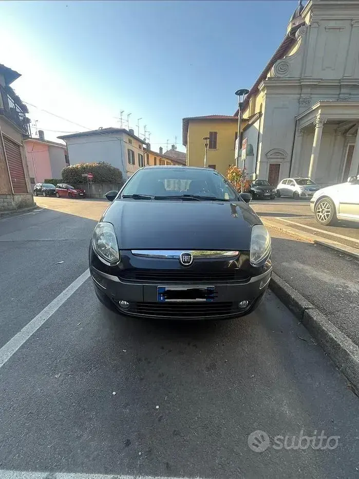 Usata Fiat Punto Evo 75 CV (55 kW) 2010 Nero Utilitaria