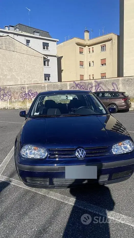 Usata VW Golf IV 75 CV (55 kW) 2003 Blu Station wagon