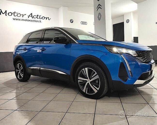 Usata Peugeot 3008 Allure 131 CV (96 kW) 2022 Blu SUV