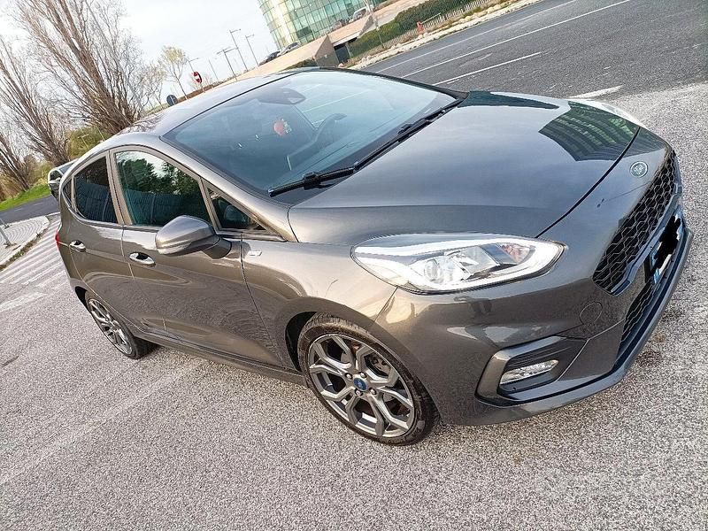 Usata Ford Fiesta ST-Line 75 CV (55 kW) 2018 Utilitaria