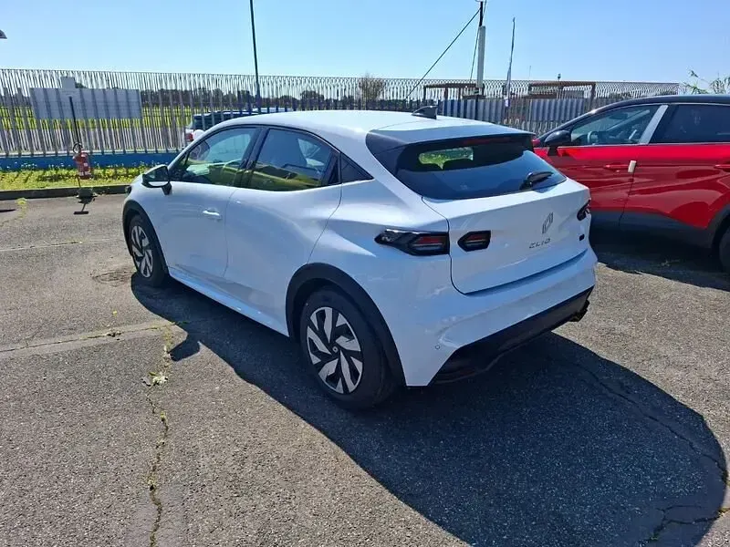 Nuova Renault Clio 160 CV (117 kW) 2026 Verde Utilitaria
