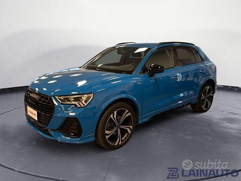 Blu/azzurro Usata 2023 Audi Q3 S-Line SUV | 38.500 € (Buon prezzo) - Immagine 1/4