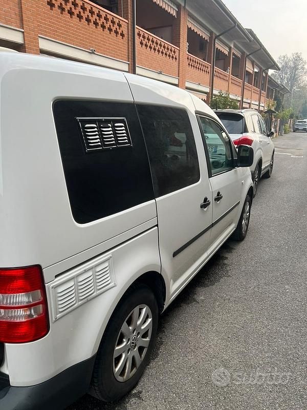 Usata VW Caddy 2013 Bianco Monovolume