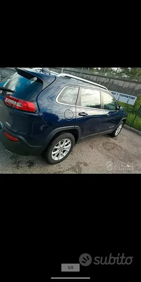 Usata Jeep Cherokee Limited 185 CV (136 kW) 2015 Blu SUV