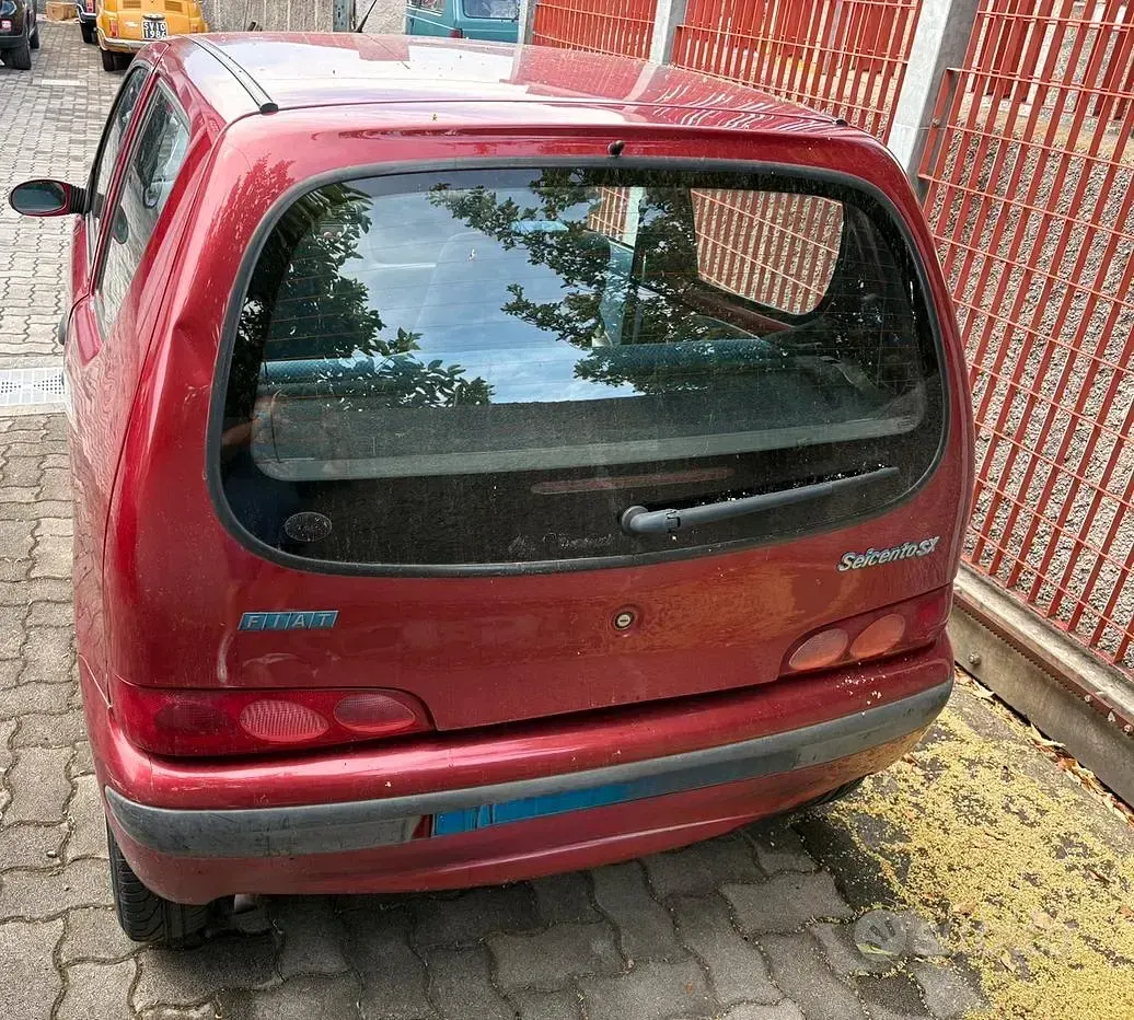 Usata Fiat Seicento 54 CV (39 kW) 2002 Rosso Utilitaria