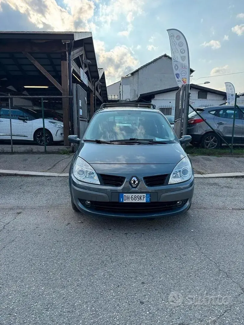 Usata Renault Scenic E-Tech 105 CV (77 kW) 2007 Grigio Monovolume