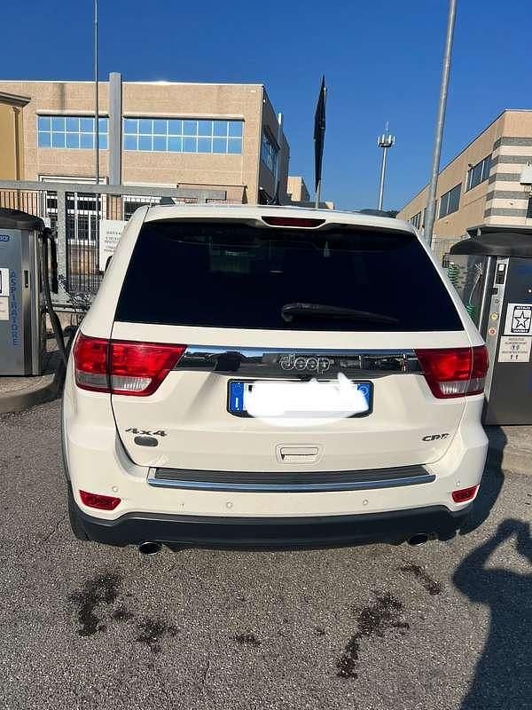 Usata Jeep Grand Cherokee Overland 241 CV (177 kW) 2012 SUV