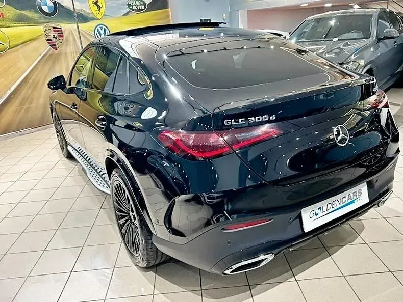 Usata Mercedes GLC300 AMG Line Premium Plus 269 CV (197 kW) 2024 Nero SUV