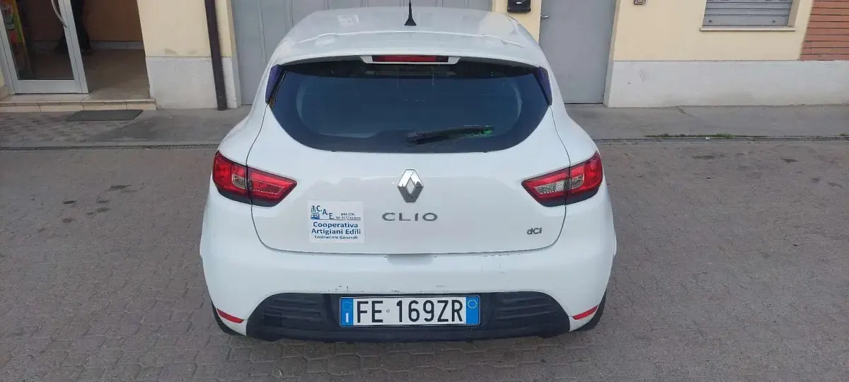 Usata Renault Clio II Campus 64 CV (47 kW) 2008 Berlina
