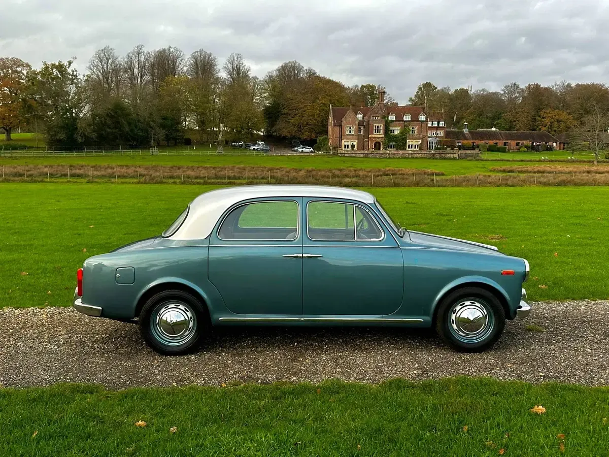 Usata Lancia Appia 48 CV (35 kW) 1962 Blu Berlina