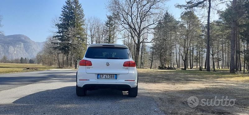 Usata VW Tiguan 140 CV (102 kW) 2012 Bianco SUV