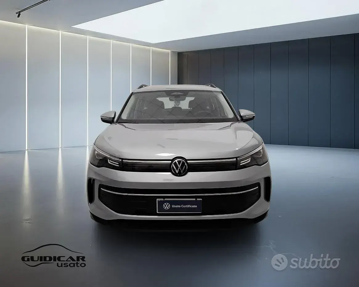 Usata VW Tiguan Life 150 CV (110 kW) 2025 Argento SUV