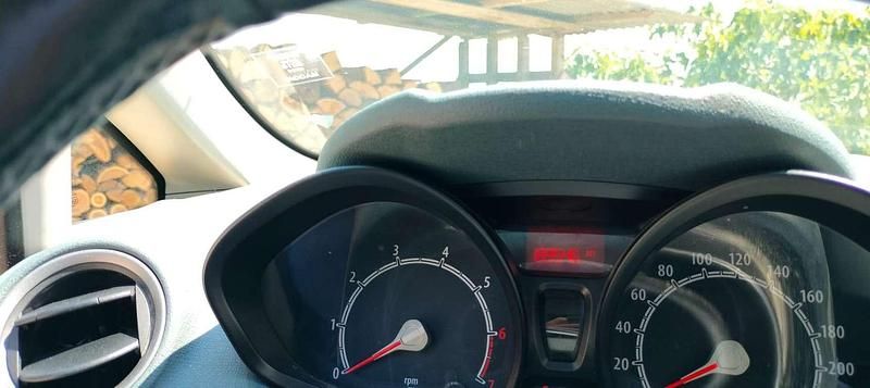 Usata Ford Fiesta 82 CV (60 kW) 2010 Blu/azzurro Utilitaria