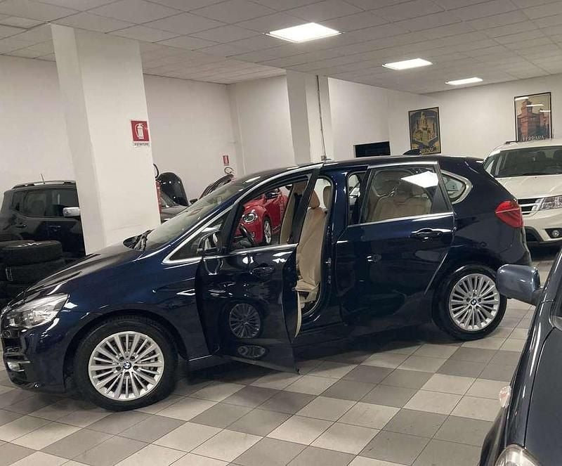 Usata BMW 218 Active Tourer Luxury Line 150 CV (110 kW) 2015 Monovolume