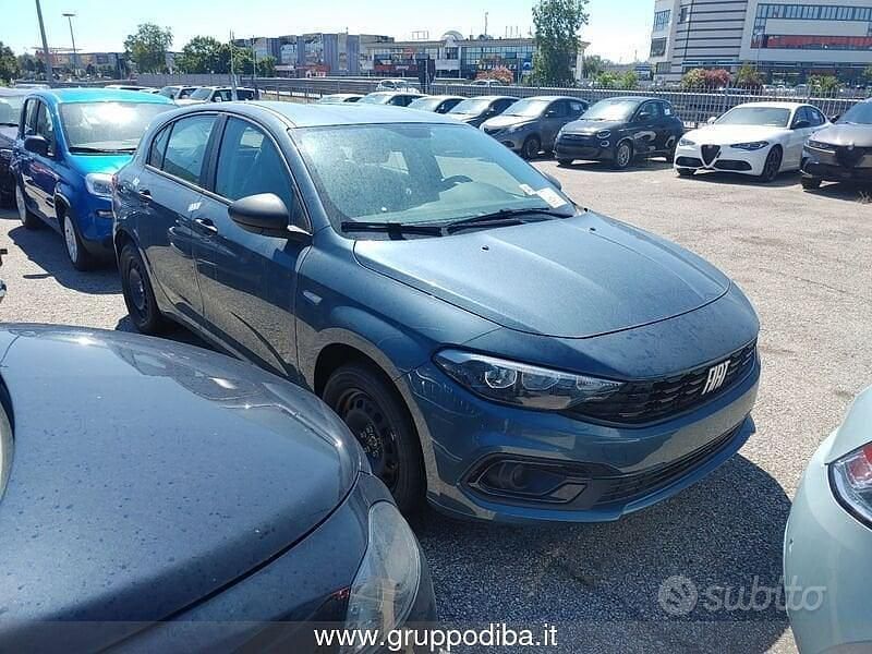 Usata Fiat Tipo 2024 Blu Utilitaria