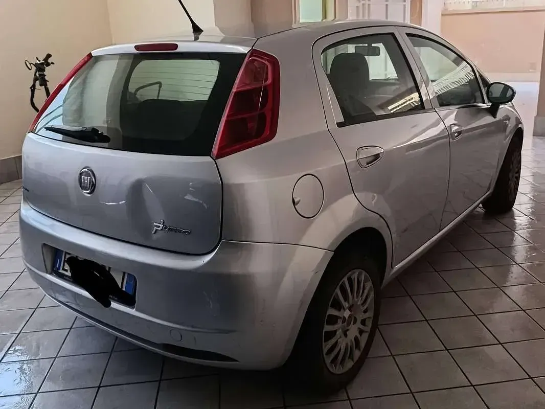 Usata Fiat Grande Punto S 75 CV (55 kW) 2011 Utilitaria