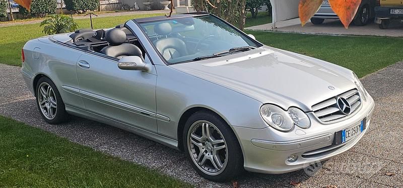 Usata Mercedes CLK200 2003 Grigio Cabrio