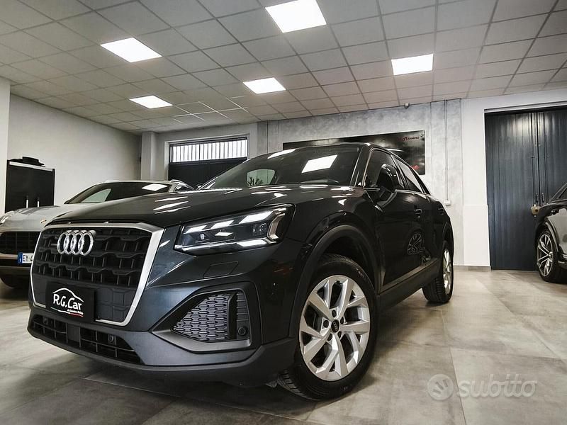 Usata Audi Q2 Admired 150 CV (110 kW) 2021 Grigio SUV