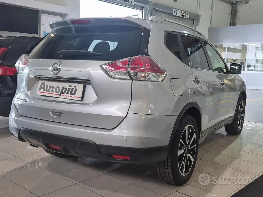 Używany Nissan X-Trail Tekna 131 KM (96 kW) 2015 Szary SUV
