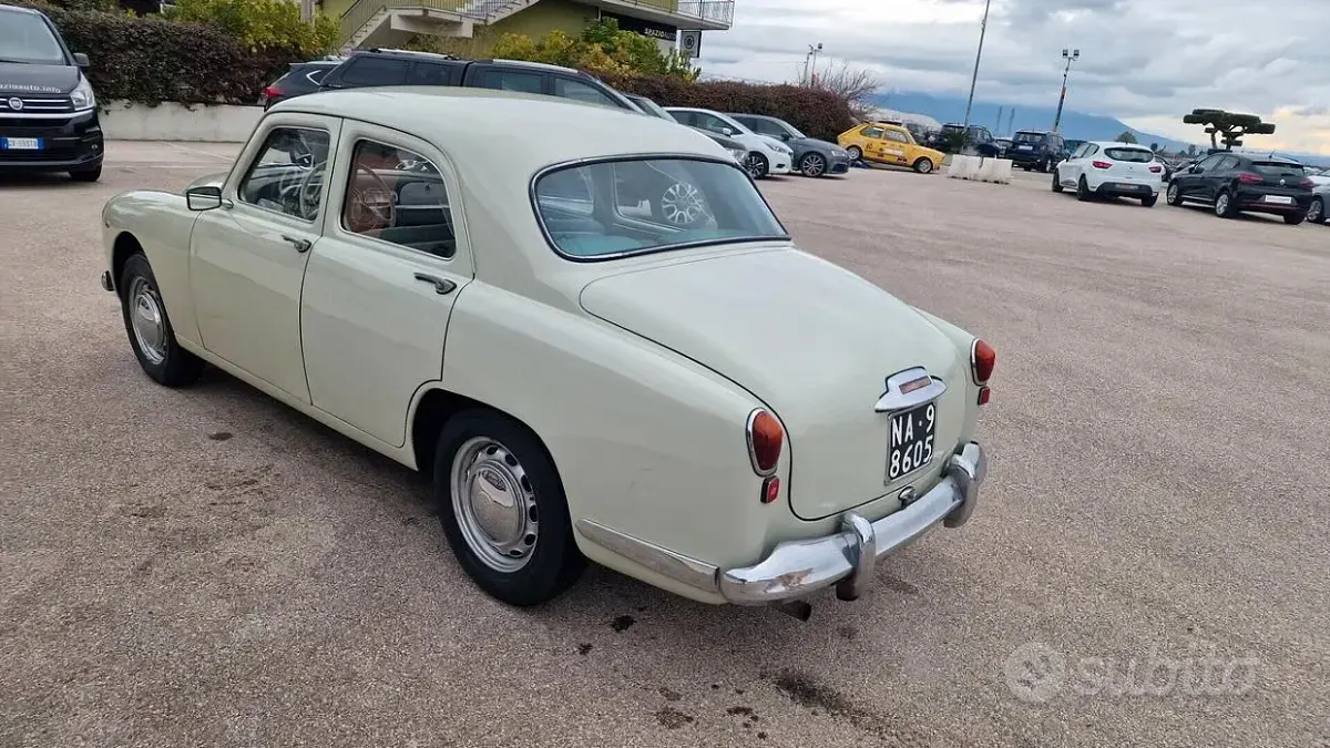 Usata Alfa Romeo 1900 Super 90 CV (66 kW) 1950 Grigio Berlina
