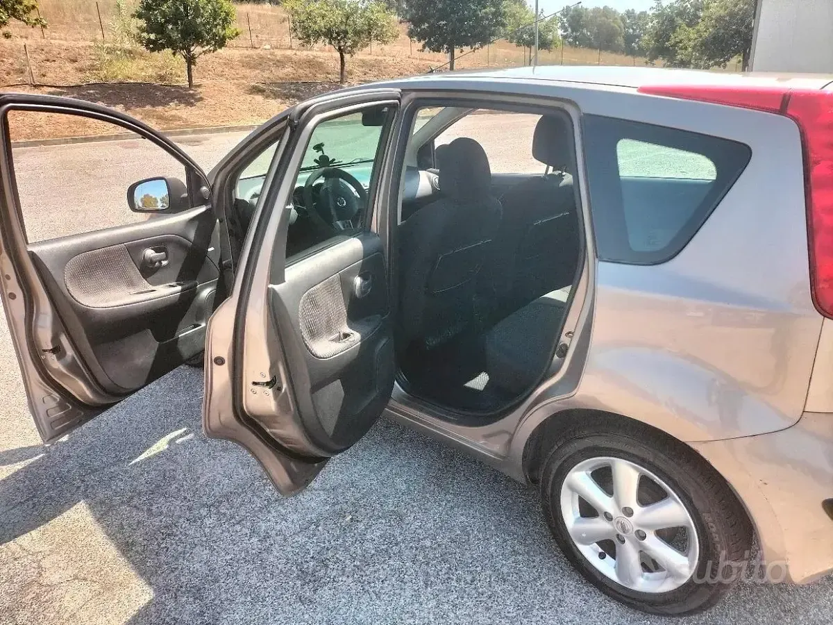 Usata Nissan Note 88 CV (64 kW) 2006 Utilitaria