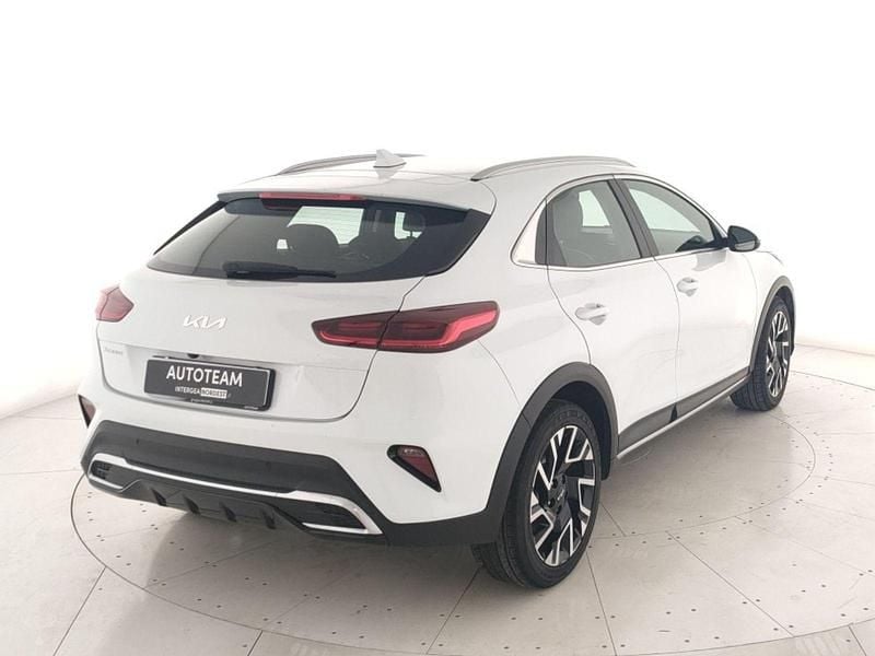 Usata Kia XCeed 136 CV (100 kW) 2024 Bianco SUV