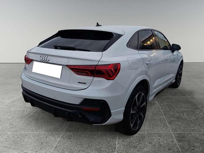 Usata Audi Q3 S-Line 200 CV (147 kW) 2022 Bianco SUV