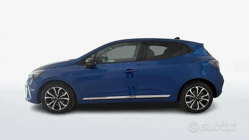 Usata Renault Clio V 91 CV (66 kW) 2025 Blu/azzurro Berlina