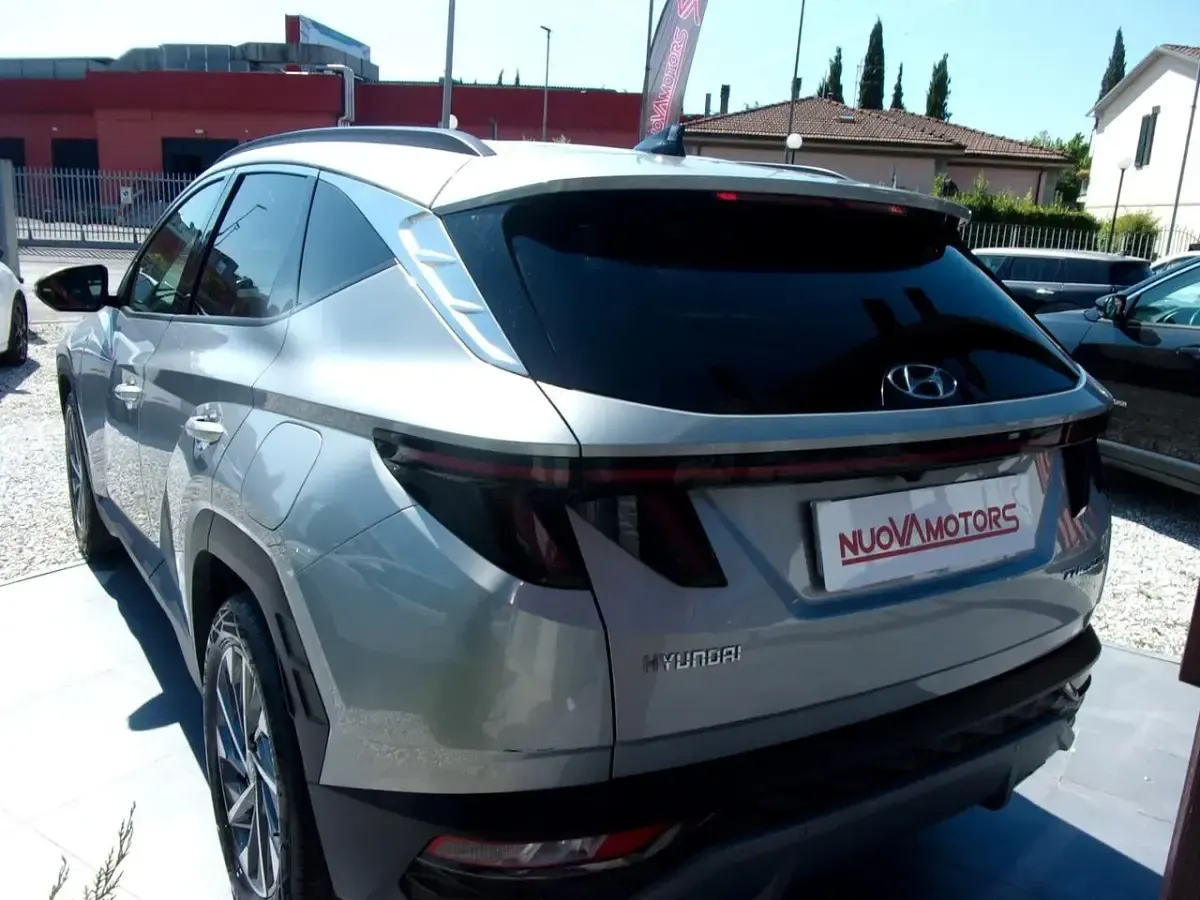 Usata Hyundai Tucson 135 CV (99 kW) 2023 Argento SUV