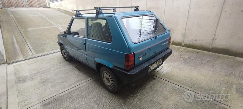Usata Fiat 750 34 CV (25 kW) 1988 Berlina