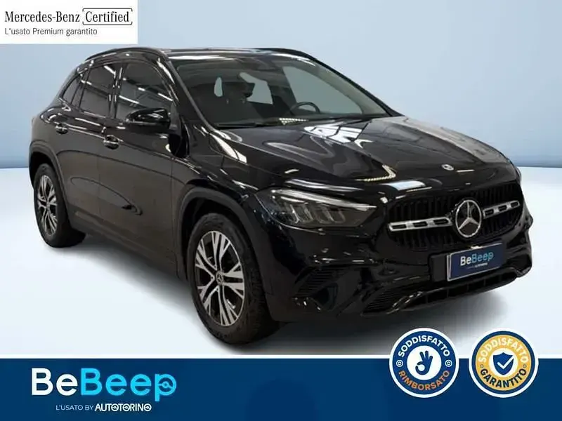 Usata Mercedes GLA180 Advanced 116 CV (85 kW) 2024 Nero pastello SUV