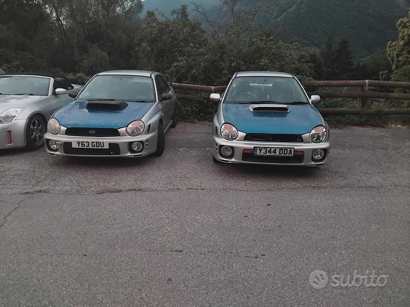 Usata Subaru Impreza 218 CV (160 kW) 2001 Grigio Berlina
